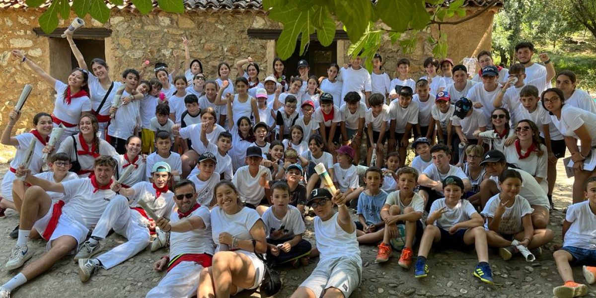 Campamento 2023: Disfrutando y conociendo las fiestas de España en Jarana’23